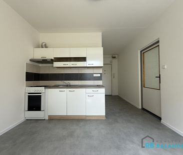 Pronájem bytu 1+1 36 m² - Photo 2