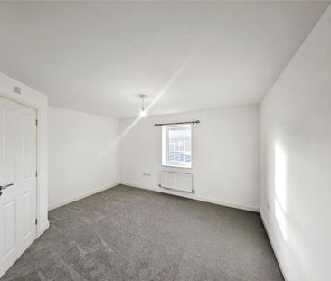 4 bedroom detached house to rent - Photo 5