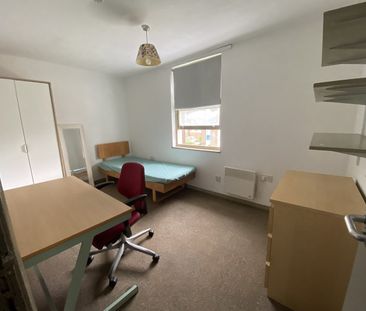 Room in a Shared House, Arbery Road, E3 - Photo 6