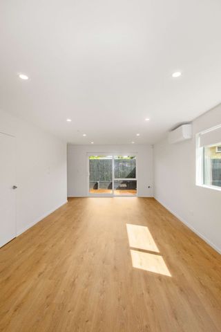 Stunning New Build Home on Claymore Street - Photo 4