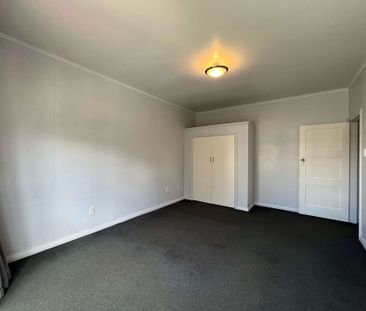 Mount Cook 2 Bedrooms - Photo 2