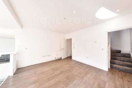 1 Bedroom Flat - Photo 2