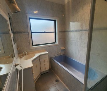 Available 12 December - Photo 6