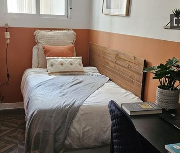 barcelona, Catalonia 08007 - Photo 1