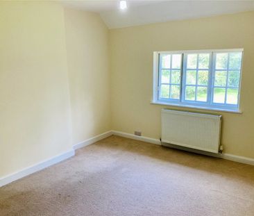 School House, Plex Lane - Photo 5