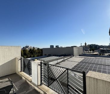 Închiriez studio modern 50m2 – Pipera Rond OMV - comision 0 - Photo 3