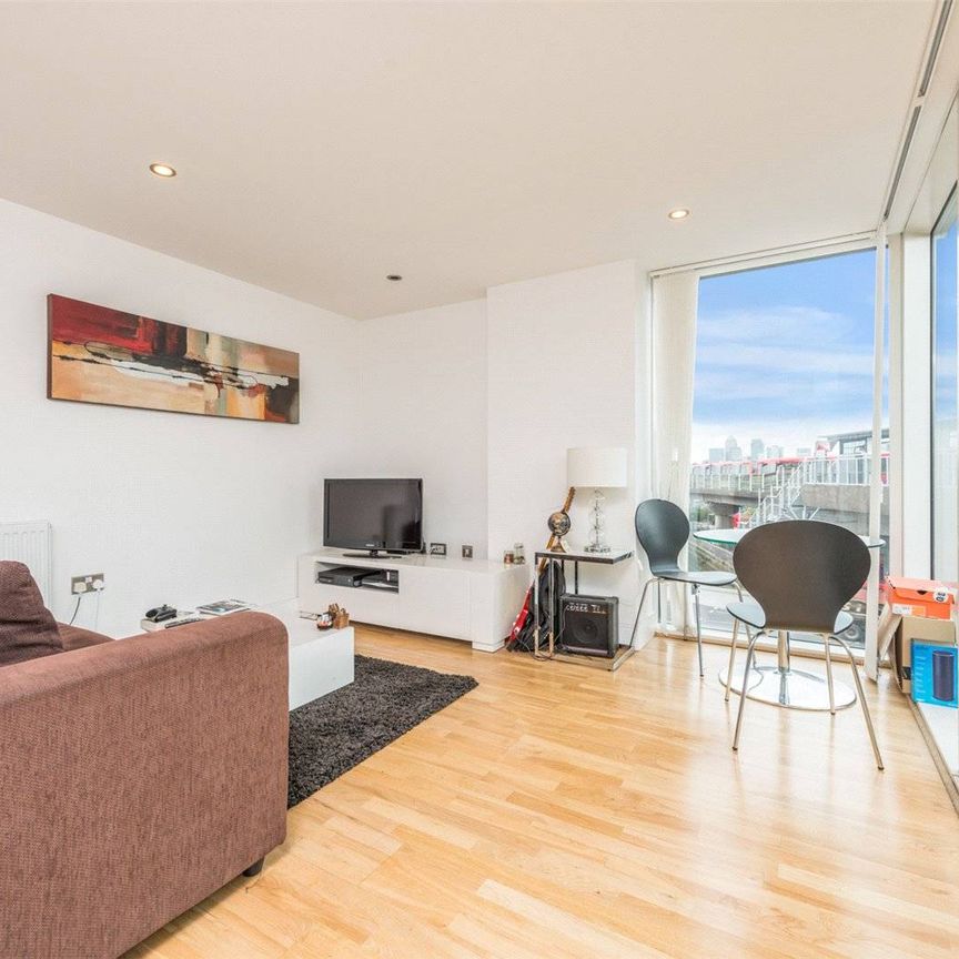 Distillery Tower, SE8 - Photo 1