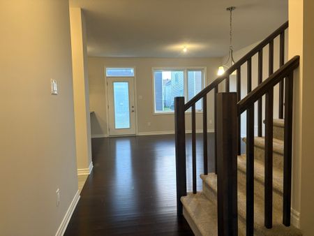 For Lease - 1906 Haiku Street, Barrhaven, Ontario - Photo 5