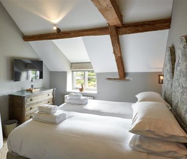 2 bedroom terraced house to rent - Photo 4