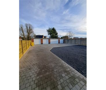 Een appartement op de eerste verdieping met garage - Photo 5