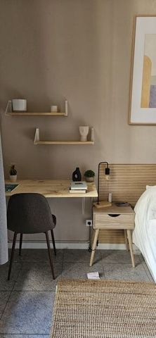 Carrer de Pau Claris, Barcelona, Catalonia 08037 - Photo 2