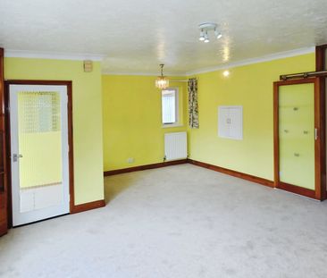 Burwell, Cambridge - Photo 2