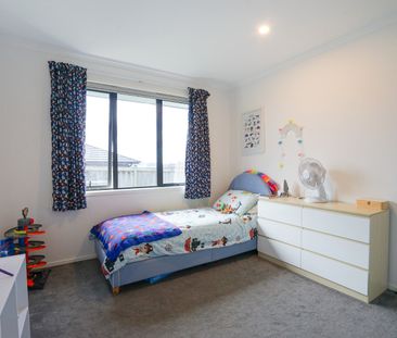 Peaceful Pokeno Setting - Photo 6