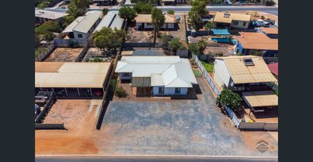 Ocean side Living - Photo 4