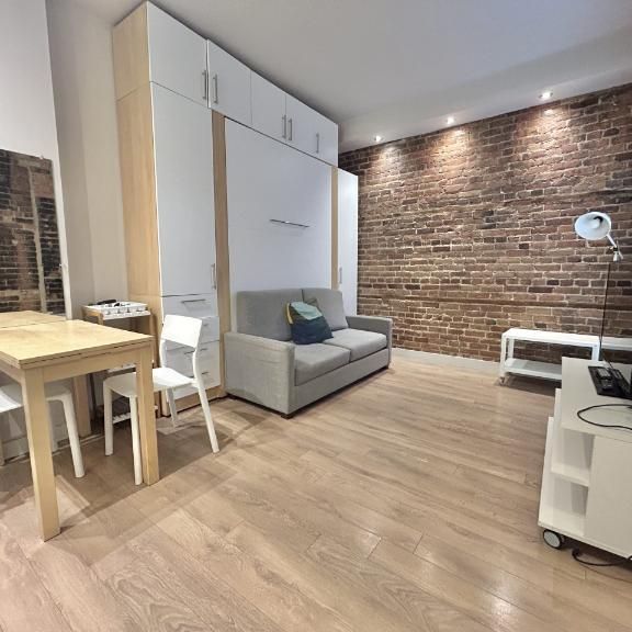 Loft entièrement meublé à louer Saint-Jean-Baptiste juillet 2026 - Photo 1