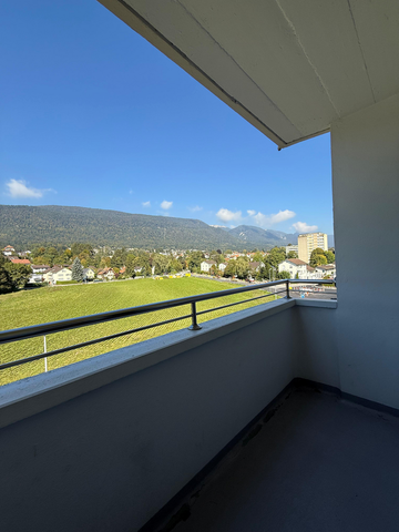 Moderne 3.5-Zimmerwohnung im 3. Stock mit zwei Balkonen - Photo 3