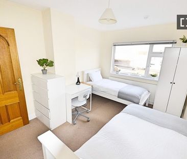 Bed in a shared room for rent in Southside, Dublin - Photo 5
