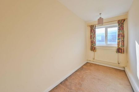 4 bedroom house to rent - Photo 3