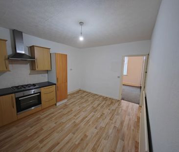 Pye Avenue, Mapplewell S75 6AG - Photo 6