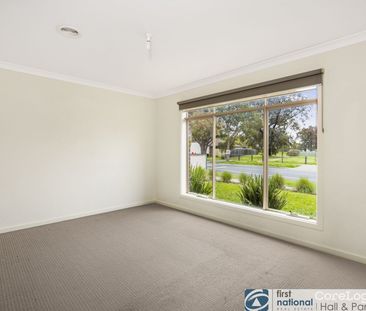 3 / 139 Endeavour Drive, Cranbourne North - Photo 6