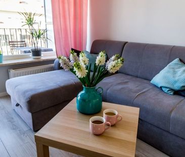 Śliczne przytulne osobne dwa pokoje 48.41 m² - Zdjęcie 1