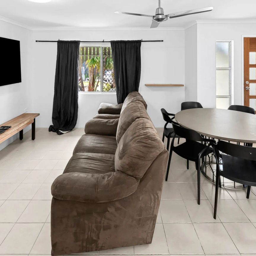 Unit 2/16 Palm Street, - Photo 1