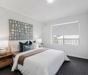 Secure, Airy & Low-Maintenance Living in the Heart of Queenstown - Photo 4