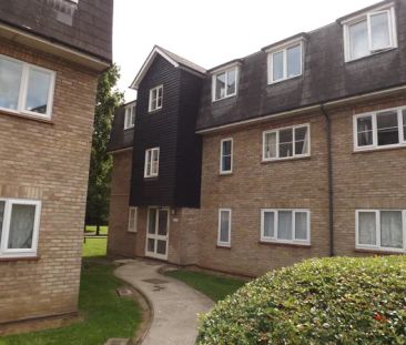 LAINDON WEST, BASILDON - Photo 2