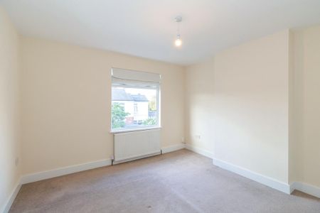 2 bedroom house to rent - Photo 3
