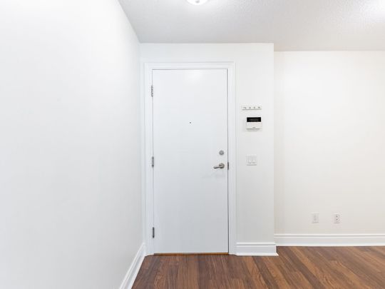For Lease - 25 Greenview Avenue Unit# 324, Toronto, Ontario - Photo 1