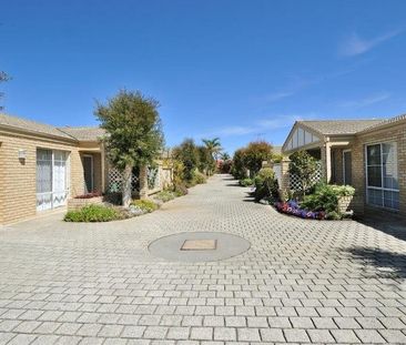 Modern Easy-Care Living Minutes from Rockingham Beach - Photo 1