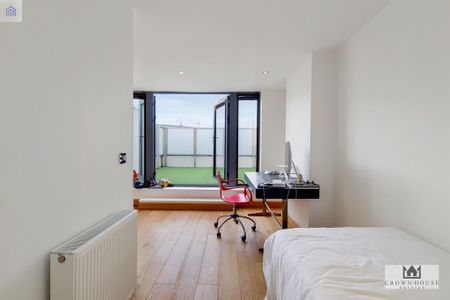 3 bedroom terraced house to rent - Photo 4