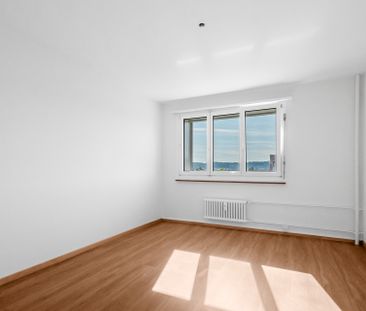 Wohnung mit weitläufiger Aussicht! - Foto 2