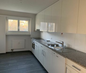 Luminous 4.5-room apartment, 3rd floor - Photo 6