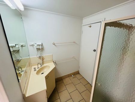 Furnished Equipped Position Perfect - Photo 3