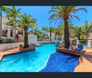 Townhouse in Robina - Photo 2