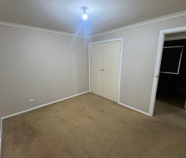 3 BEDROOM HOME!! - Photo 2