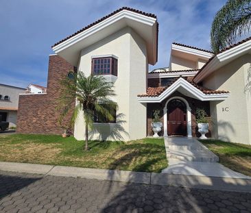Casa en renta en Virreyes Residencial, Zapopan - Photo 5