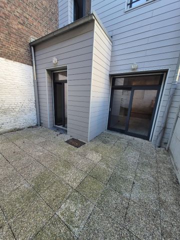 Location Appartement 2 pièces 61m² LILLE 59800 - Photo 5