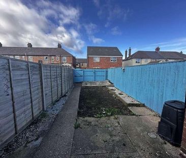 Clark Avenue, Grimsby, DN31 - Photo 3