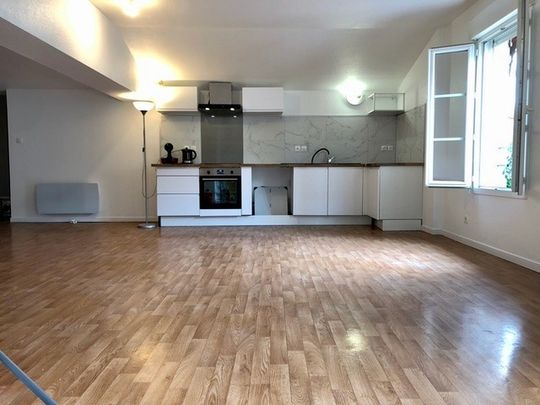 Location Appartement 3 pièces 89m² AGEN 47000 - Photo 1