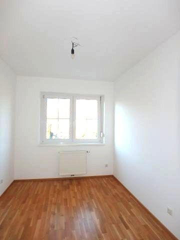 Helle 4-Zimmer Wohnung mit Balkon und Parkplatz in Hundsheim zu vermieten - Photo 4