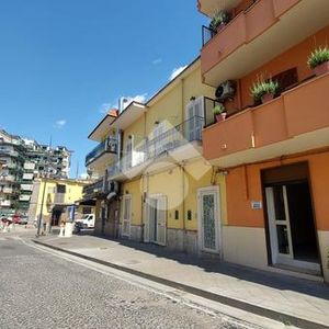 Monolocale in affitto - Photo 2
