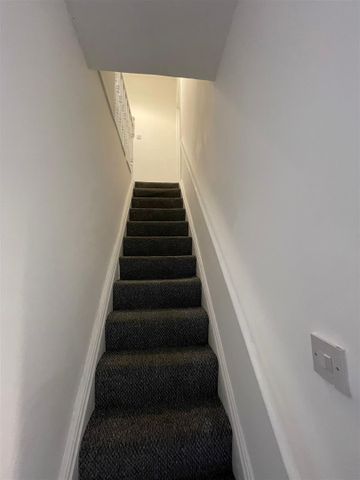 1 bed house share to rent in Colbran Street, Burnley, BB10 - Photo 2