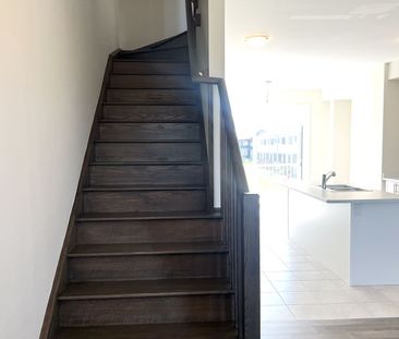 For Lease - 155 Melody Lane, Thorold, Ontario - Photo 4