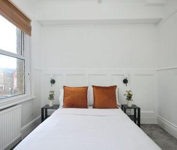 Greyhound Lane, London, SW16 5SB - Photo 5