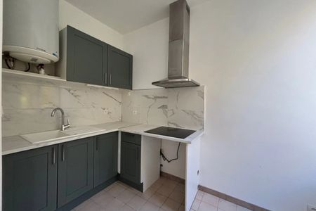 Montélimar, 26200 - Photo 3