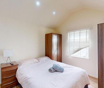 Studio to rent - Photo 5