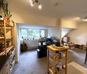 Quarry House, Charlton Road, Brentry, BS10 6NP - Photo 6