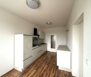 Helle 2-Zimmer Mietwohnung mit Loggia, Garage, Parkplatz und herrli... - Photo 6